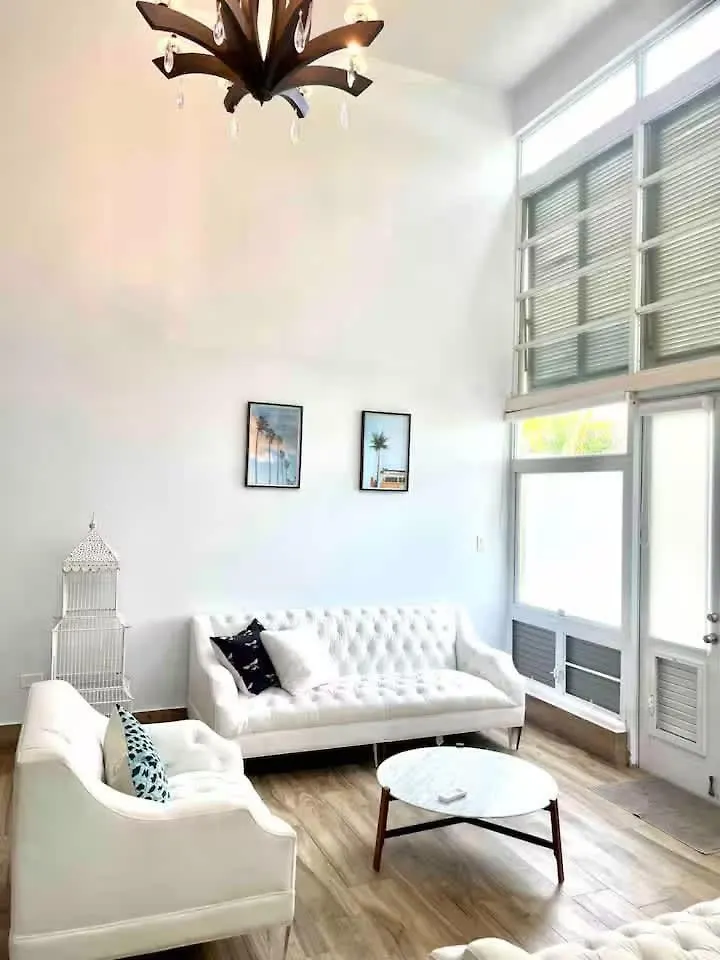 Villa Blue Sea Spacious Family Retreat دورادو